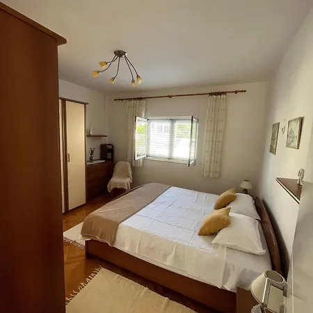 With Parking Space Orebic, Peljesac - 10440