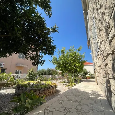 Apartment With A Parking Space Orebic, Peljesac - 10440